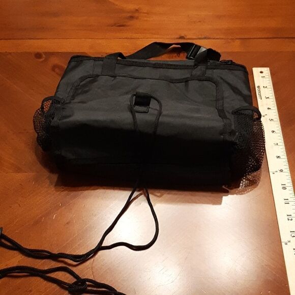 Black Insulated Bag - Picture 3 of 5